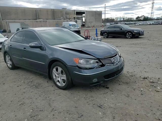 2005 Acura RL - Image 11