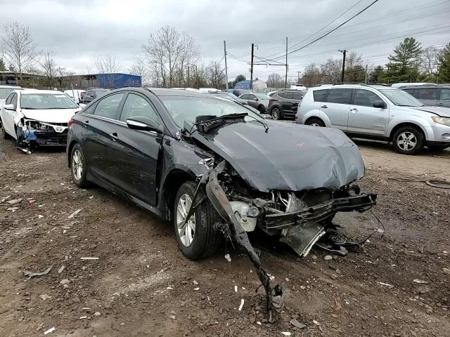 2014 Hyundai Sonata - Image 11