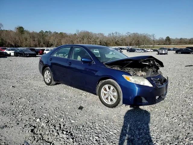 2010 Toyota Camry - Image 10
