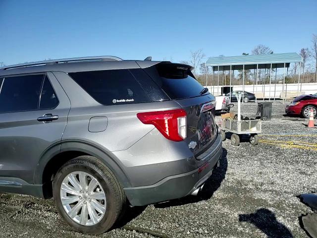 2022 Ford Explorer - Image 15