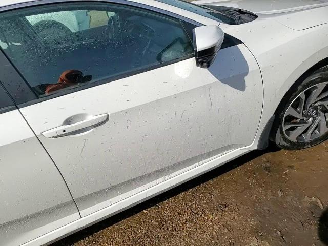 2017 Honda Civic - Image 13