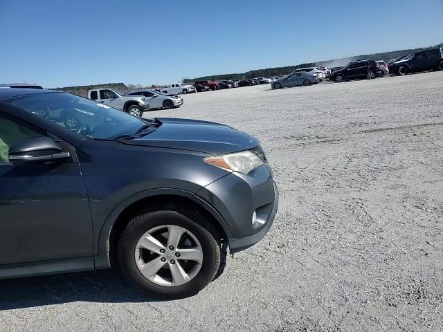 2013 Toyota RAV 4 - Image 10