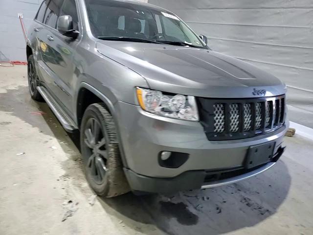 2012 Jeep Grand Cherokee - Image 12