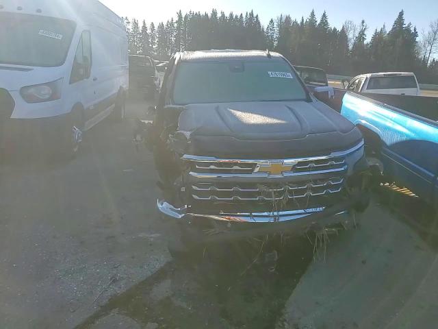2023 Chevrolet Silverado - Image 10