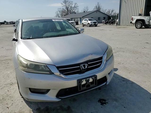2014 Honda Accord - Image 11