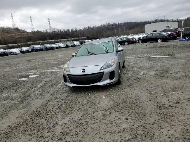 2012 Mazda 3 - Image 13