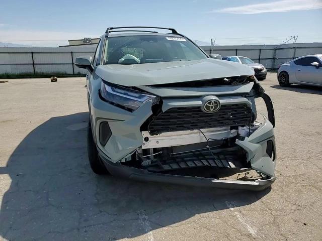 2023 Toyota RAV 4 - Image 11