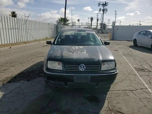 2004 Volkswagen Jetta - Image 10