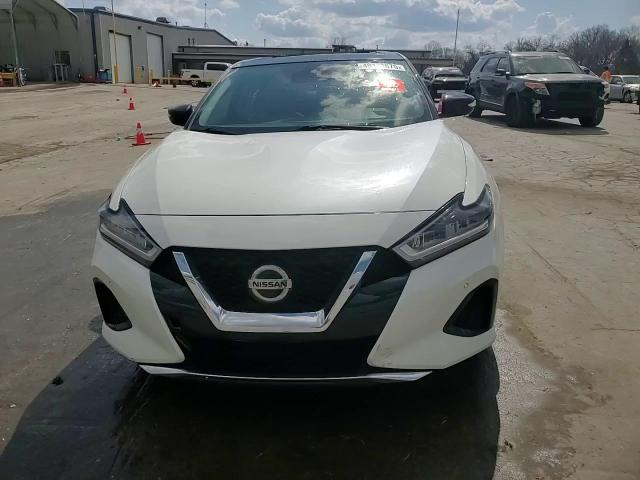 2020 Nissan Maxima - Image 13