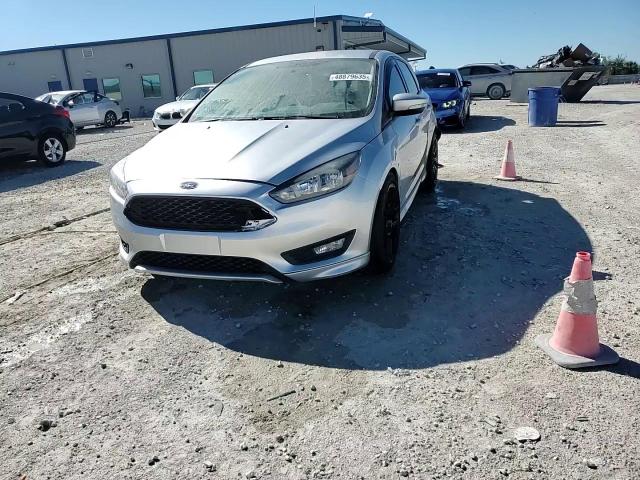 2016 Ford Focus - Image 14