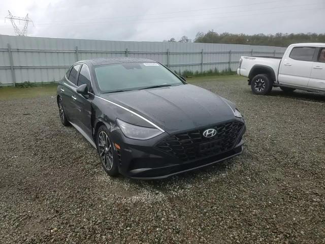 2023 Hyundai Sonata - Image 11