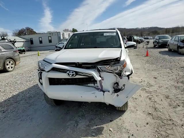 2016 Toyota 4Runner - Image 12