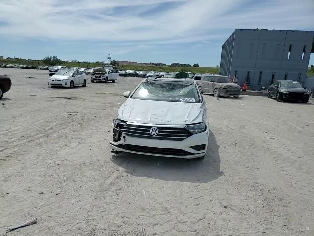 2020 Volkswagen Jetta - Image 11