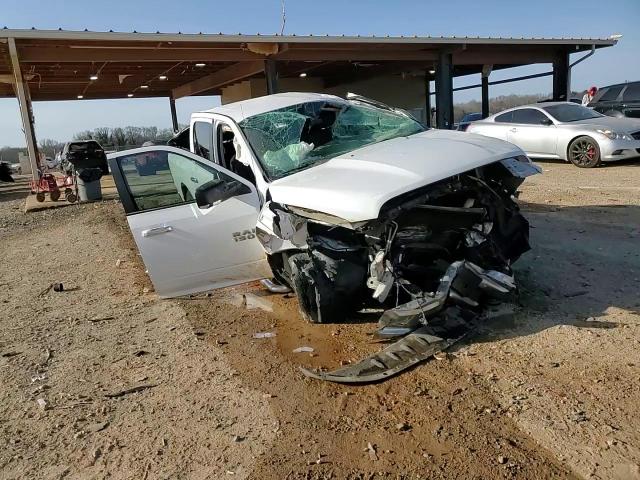 2017 RAM 1500 - Image 14