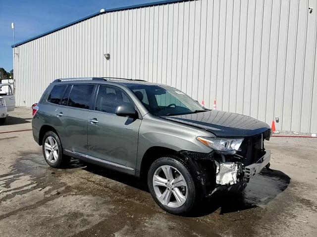 2012 Toyota Highlander - Image 14