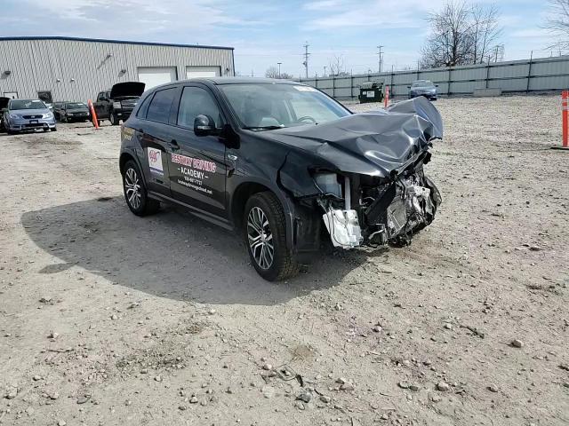 2018 Mitsubishi Outlander - Image 10