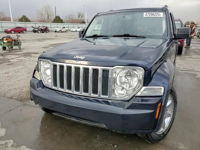 2012 Jeep Liberty (North America) - Image 14