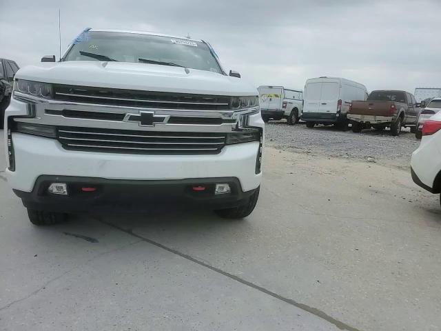 2020 Chevrolet Silverado - Image 11