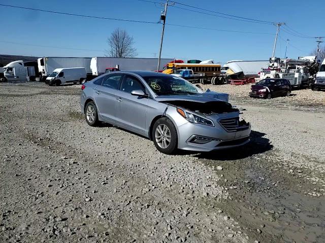 2015 Hyundai Sonata - Image 11