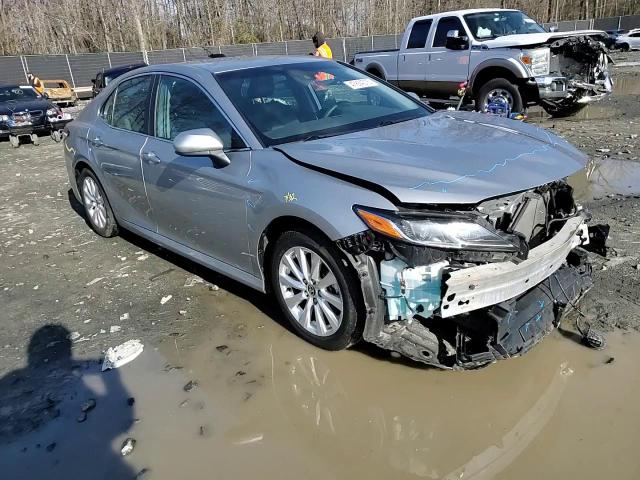 2020 Toyota Camry - Image 10