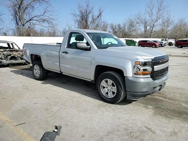 2016 Chevrolet Silverado - Image 11