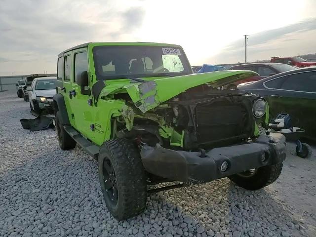 2013 Jeep Wrangler - Image 12