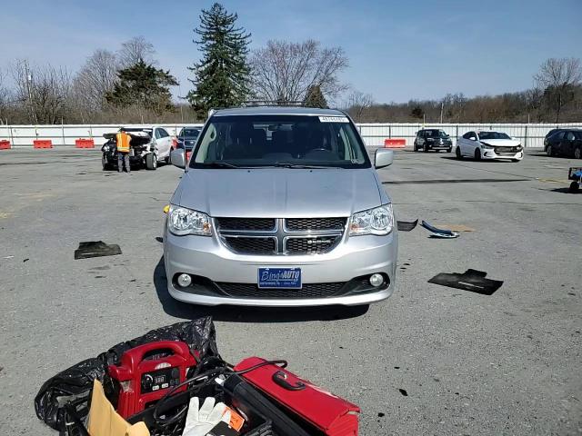 2011 Dodge Caravan - Image 12
