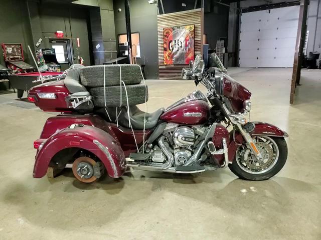 2015 Harley-Davidson Flhtcutg Tri Glide Ultra VIN: 1HD1MAL14FB860823 Lot: 47067555