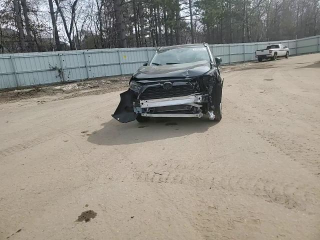 2021 Toyota RAV 4 - Image 12