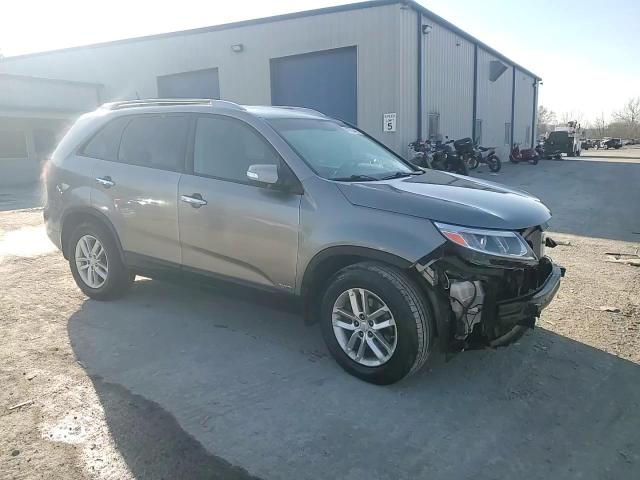 2015 Kia Sorento - Image 15