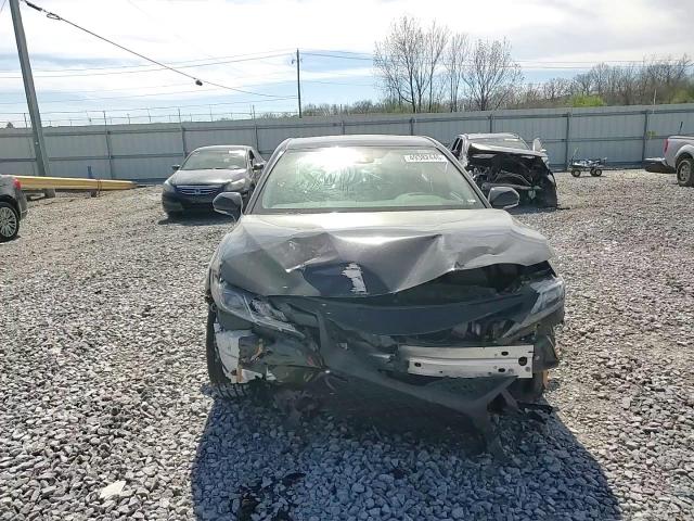 2020 Toyota Camry - Image 11