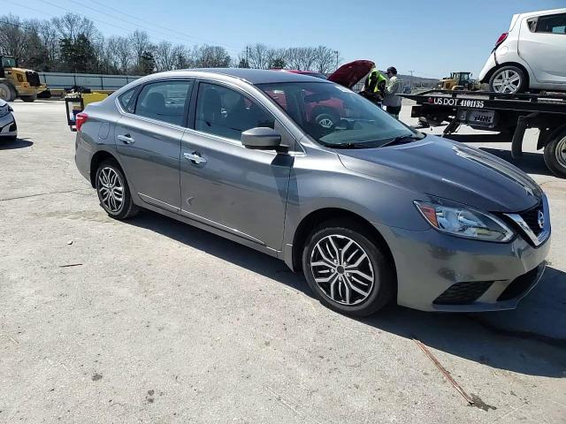 2017 Nissan Sentra - Image 10