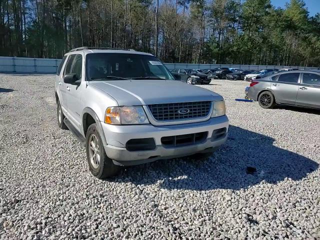 2002 Ford Explorer - Image 12