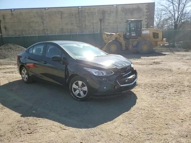 2017 Chevrolet Cruze - Image 11
