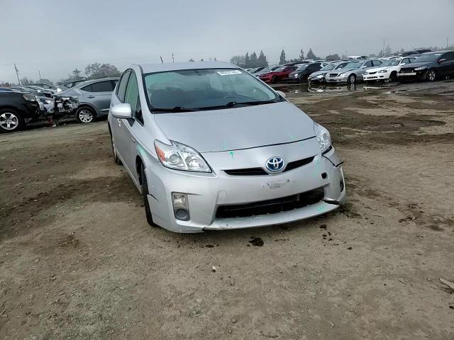 2011 Toyota Prius - Image 11