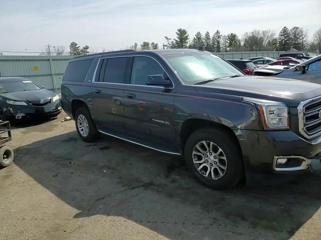 2017 GMC Yukon - Image 12