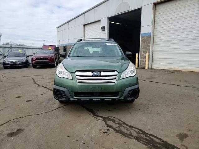 2013 Subaru Outback - Image 13