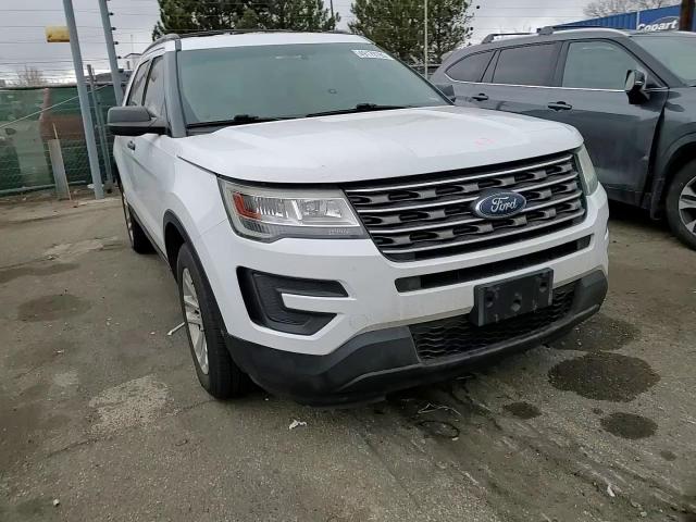 2016 Ford Explorer - Image 12