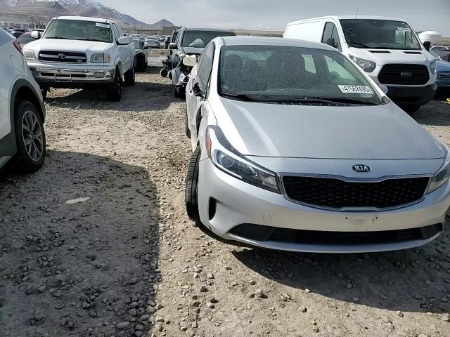 2018 Kia Forte - Image 10