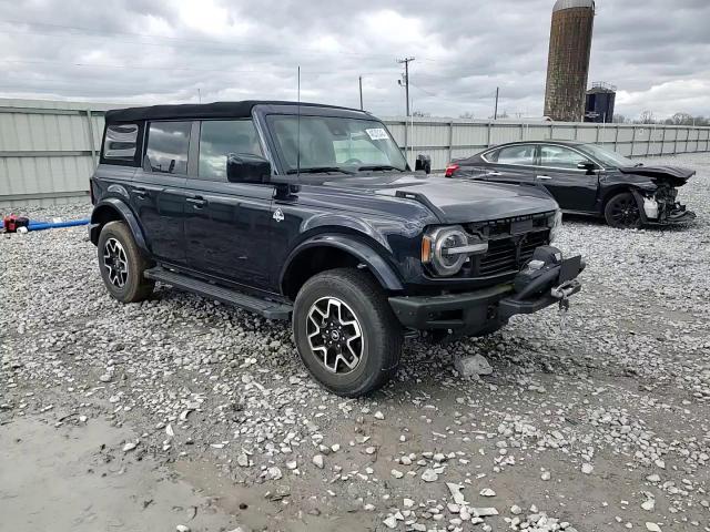 2021 Ford Bronco - Image 12