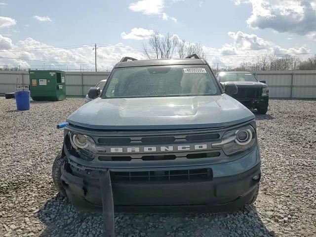 2022 Ford Bronco - Image 12