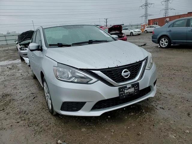 2017 Nissan Sentra - Image 10