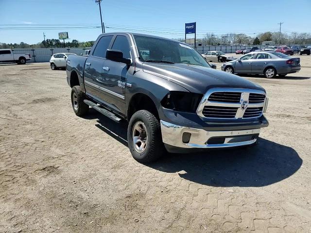 2014 RAM 1500 - Image 11