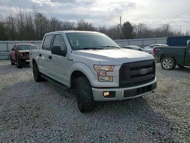 2016 Ford F-150 - Image 10