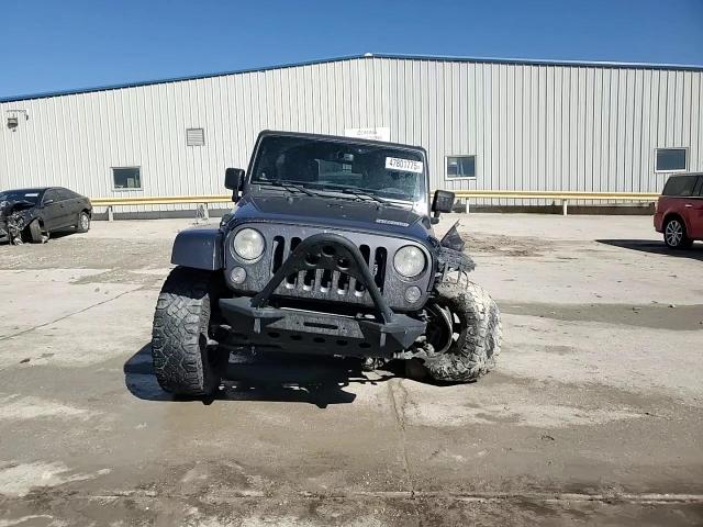 2014 Jeep Wrangler - Image 12