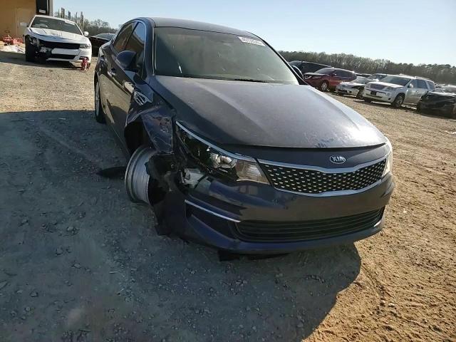 2018 Kia Optima - Image 10