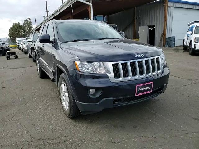 2011 Jeep Grand Cherokee - Image 11