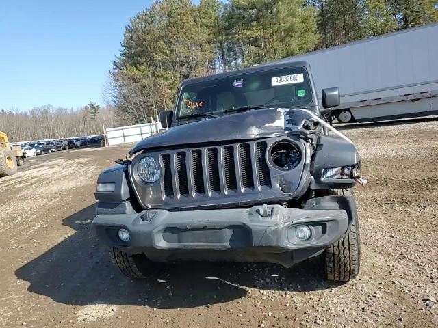 2018 Jeep Wrangler - Image 12