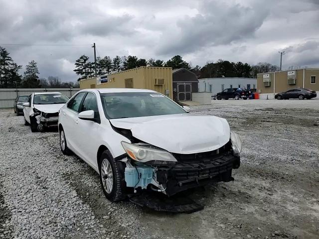 2016 Toyota Camry - Image 14