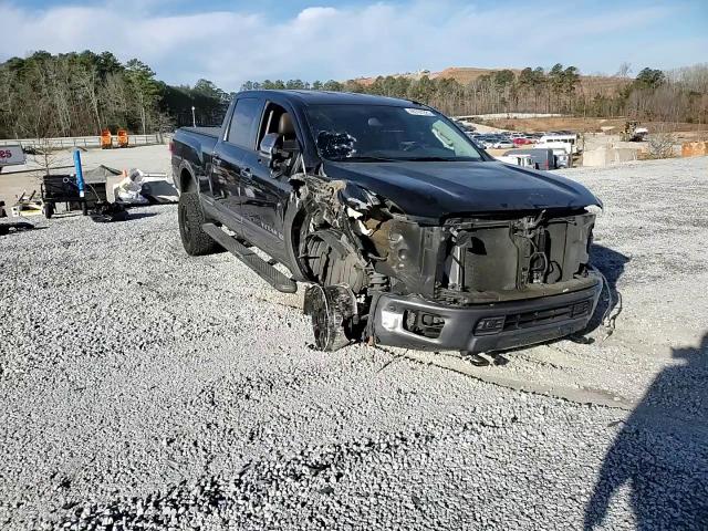 2016 Nissan Titan - Image 10